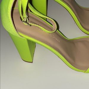 Steve Madden Shoes - Brand NEW Ankle Heels Steve Madden Shoes - Brand NEW Ankle Heels